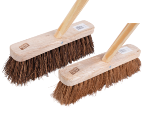Traditional Wood Stock Brush 12″ Complete With Handle